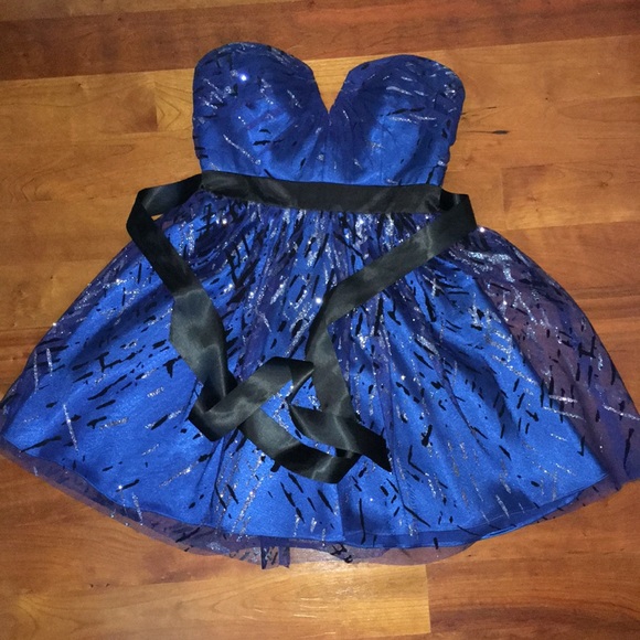 Macy's Dresses & Skirts - Prom dress